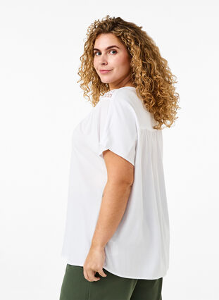 Zizzi Viscose blouse met kanten afwerking, Bright White, Model image number 1