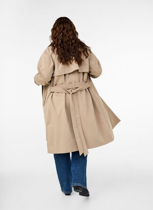 Zizzi Klassieke lange trenchcoat met riem, Chinchilla, Model image number 1