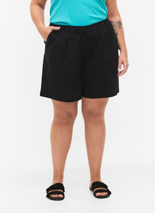 Zizzi Losse korte broek van katoenmix met linnen, Black, Model image number 2