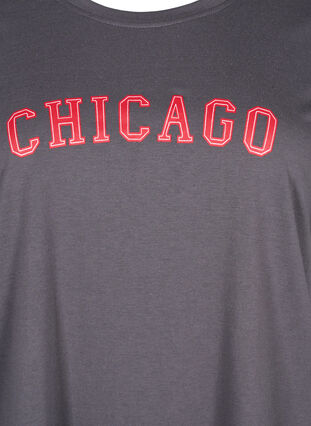 Zizzi FLASH - T-shirt met motief, Iron Gate Chicago, Packshot image number 2