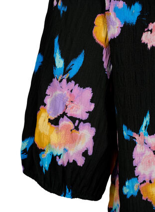 Zizzi Gebloemde blouse met ronde hals en ritssluiting, Black w. Flower AOP, Packshot image number 3