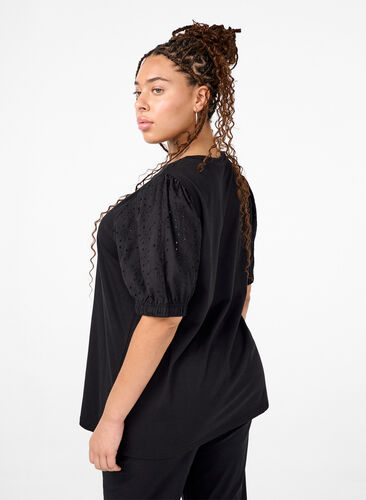 Zizzi Biologisch katoenen blouse met broderie anglaise mouwen, Black, Model image number 1