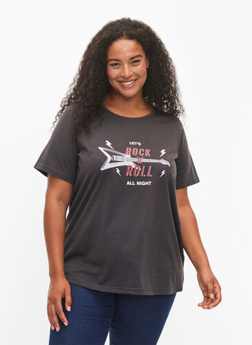 Zizzi FLASH - T-shirt met motief, Phantom, Model image number 0