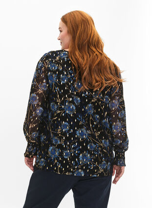 Zizzi Bloemenblouse met lange mouwen en v-hals, Black Blue Flower , Model image number 1