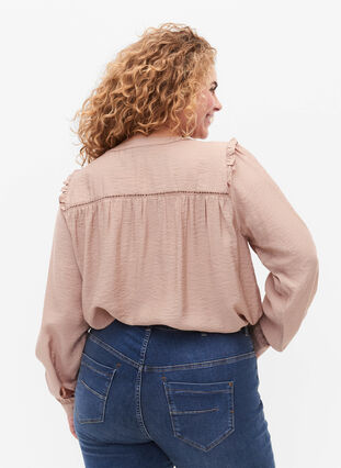 Zizzi Overhemdblouse met ruches en plooien, Stucco, Model image number 1