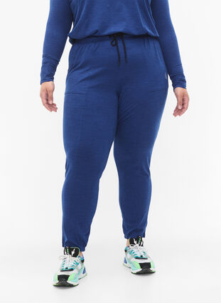 Zizzi Sport broek met zakken en trek koord, S. Blue / Black Mel., Model image number 2