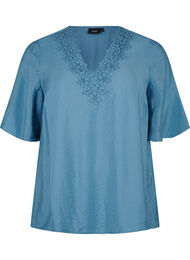 Blouse van viscose met v-hals en borduursel, Blue Heaven