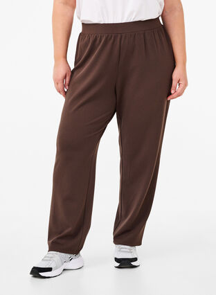 Zizzi FLASH - Broek met rechte pasvorm, Chocolate Brown, Model image number 2