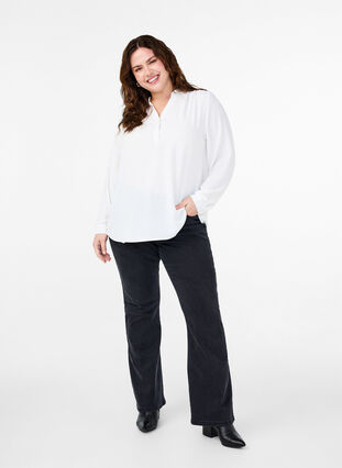 Zizzi Blouse met lange mouwen en V-hals, Bright White, Model image number 2