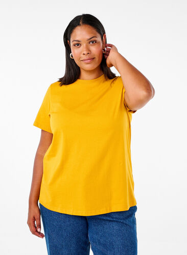 Zizzi Basic katoenen T-shirt met ronde hals, Golden Yellow, Model image number 0