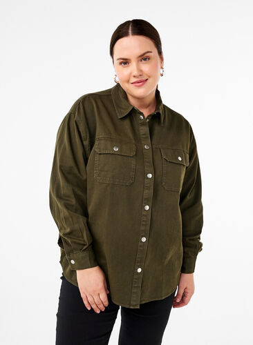 Zizzi Effen denim overhemd met borstzakken, Forest Night, Model image number 0