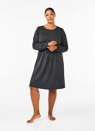 Zizzi Knielange jersey jurk met bandjes, Dark Grey Melange, Model image number 2