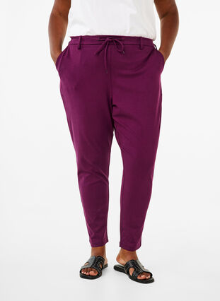 Zizzi Cropped Maddison broek, Potent Purple, Model image number 2