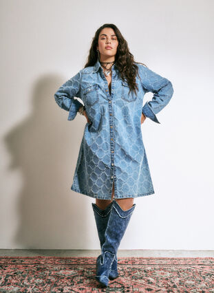 Zizzi Denim jurk met destroy patroon, Blue Denim, Image image number 1