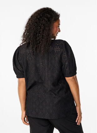 Zizzi Blouse met korte mouwen en patroon met kant, Black, Model image number 1