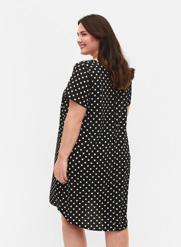 Zizzi Bedrukte jurk met korte mouwen, Black w. Dots, Model image number 1