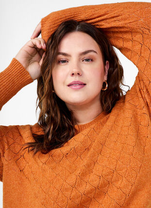 Zizzi Gebreide blouse met kantpatroon, Marmelade Mel., Model image number 2