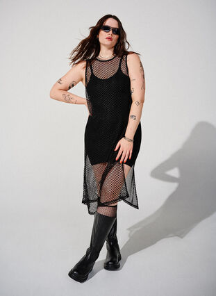 Zizzi Mouwloze jurk van mesh met split, Black, Image image number 0