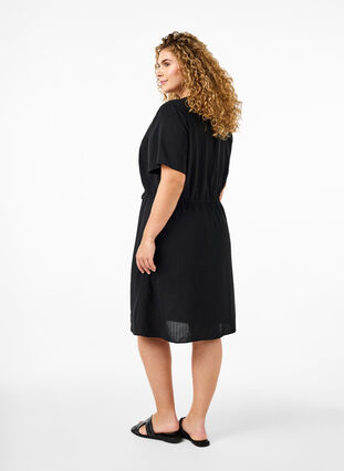 Zizzi Jurk met korte mouwen en strik in de taille, Black, Model image number 1