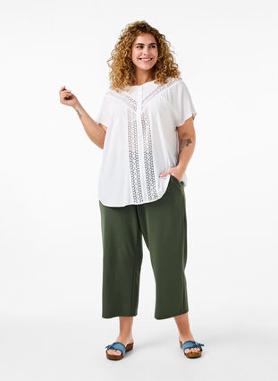 Zizzi Viscose blouse met kanten afwerking, Bright White, Model image number 2
