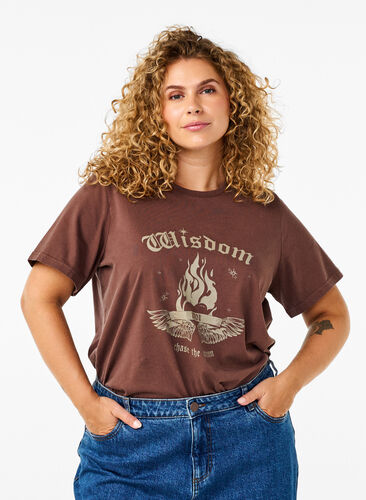 Zizzi T-shirt van biologisch katoen met print, Brown Wash W. Wisdom, Model image number 0