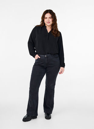 Zizzi Blouse met lange mouwen en V-hals, Black, Model image number 2