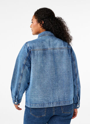 Zizzi Denim overhemdjasje met zakken, Blue Denim, Model image number 1