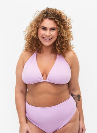 Zizzi Driehoekige bikini top met crêpe structuur, Orchid Bouquet, Model image number 0