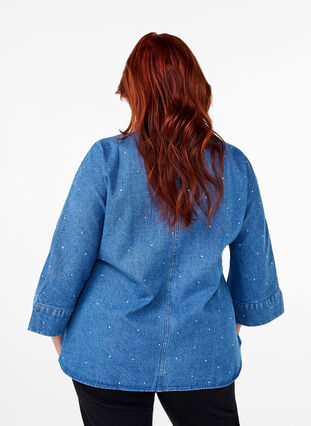 Zizzi Denim shirt met strassteentjes en driekwartmouwen, Bl. Denim Rhinestone, Model image number 1