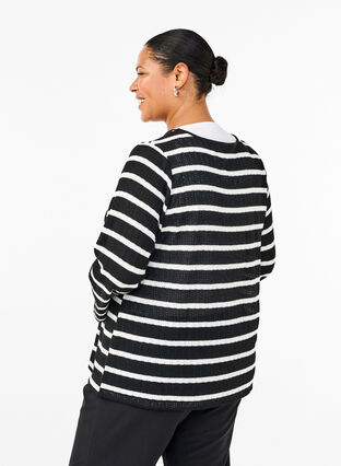 Zizzi Vest met strikken, Black White stripe, Model image number 1