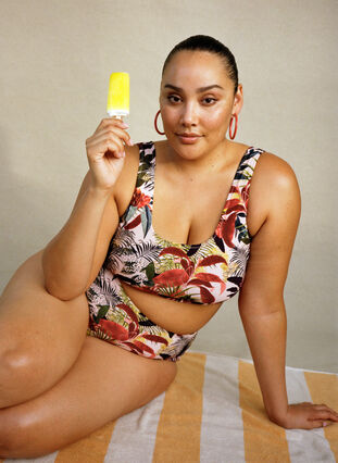 Zizzi Bikinibroekje met hoge taille en print, Palm Print, Image image number 0