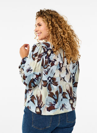 Zizzi Blouse met lange mouwen, print en knoop, Grey Flower AOP, Model image number 1