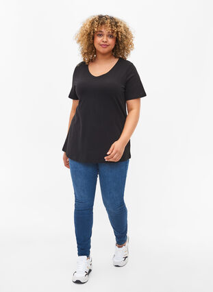 Zizzi Effen basic T-shirt van katoen, Black, Model image number 2