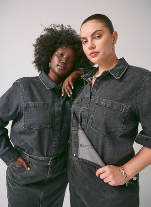 Zizzi Denim shirt met knopen en borstzakken, Dark Grey Denim, Image image number 0