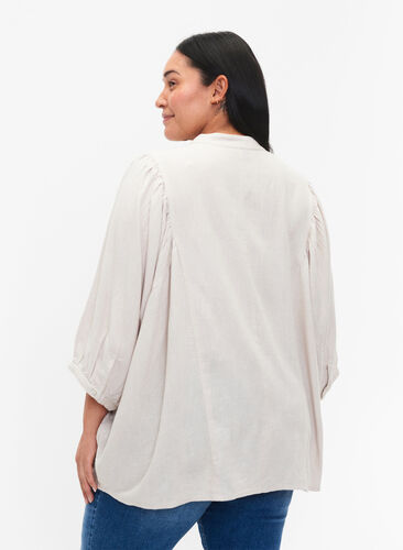 Zizzi Viscose-Linen Mix Shirt Blouse met 3/4 Mouwen, Moonbeam, Model image number 1