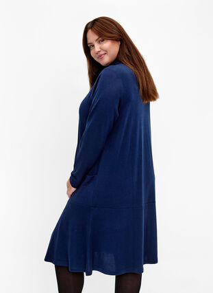 Zizzi Jersey-jurk met hoge hals en zakken, Dress Blues Mel., Model image number 1