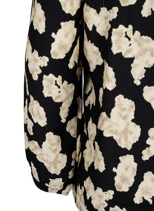 Zizzi Blouse met lange mouwen, print en strikjes, Black AOP, Packshot image number 3