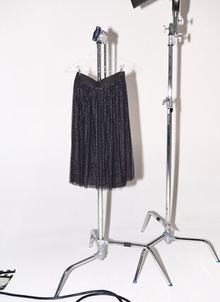 Zizzi Rok van mesh met glitters, Black, Model image number 0