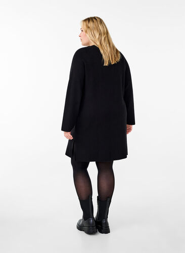 Zizzi Gebreide jurk met ronde hals en split, Black Solid, Model image number 1