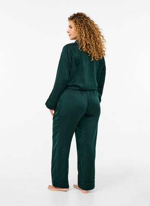 Zizzi Satijnen pyjamabroek met elastische tailleband, Scarab, Model image number 1