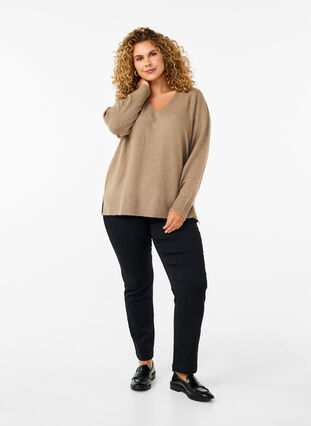 Zizzi Gebreide blouse met V-hals, Desert Taupe Melange, Model image number 2