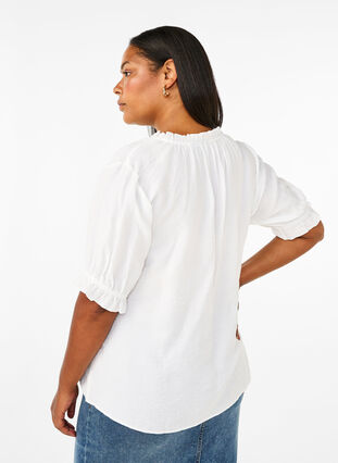 Zizzi Viscose blouse met korte mouwen en ruches, Bright White, Model image number 1