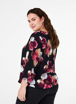 Zizzi Viscose blouse met print en smok, Black Pink FlowerAOP, Model image number 1