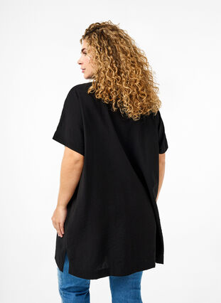 Zizzi Lang shirt van viscose met korte mouwen, Black, Model image number 1