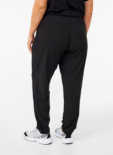 Zizzi Lichte trainingsbroek met zakken, Black, Model image number 1