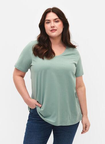 Zizzi Basic t-shirt in effen kleur met katoen, Chinois Green, Model image number 0