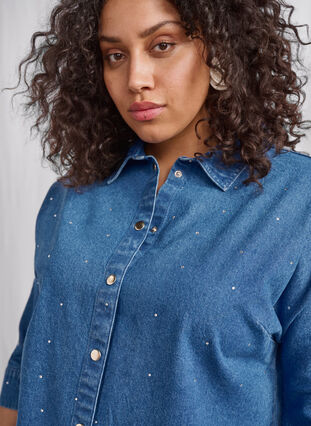 Zizzi Denim shirt met strassteentjes en driekwartmouwen, Bl. Denim Rhinestone, Image image number 0