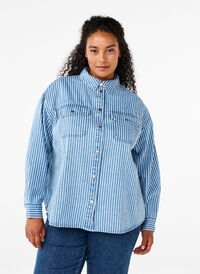 Gestreept denim overhemd met borstzakken, Light B.Denim Stripe, Model